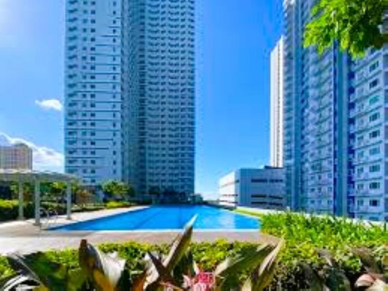 Grass Residences Tower 5 Sm North Qc Manila Eksteriør billede