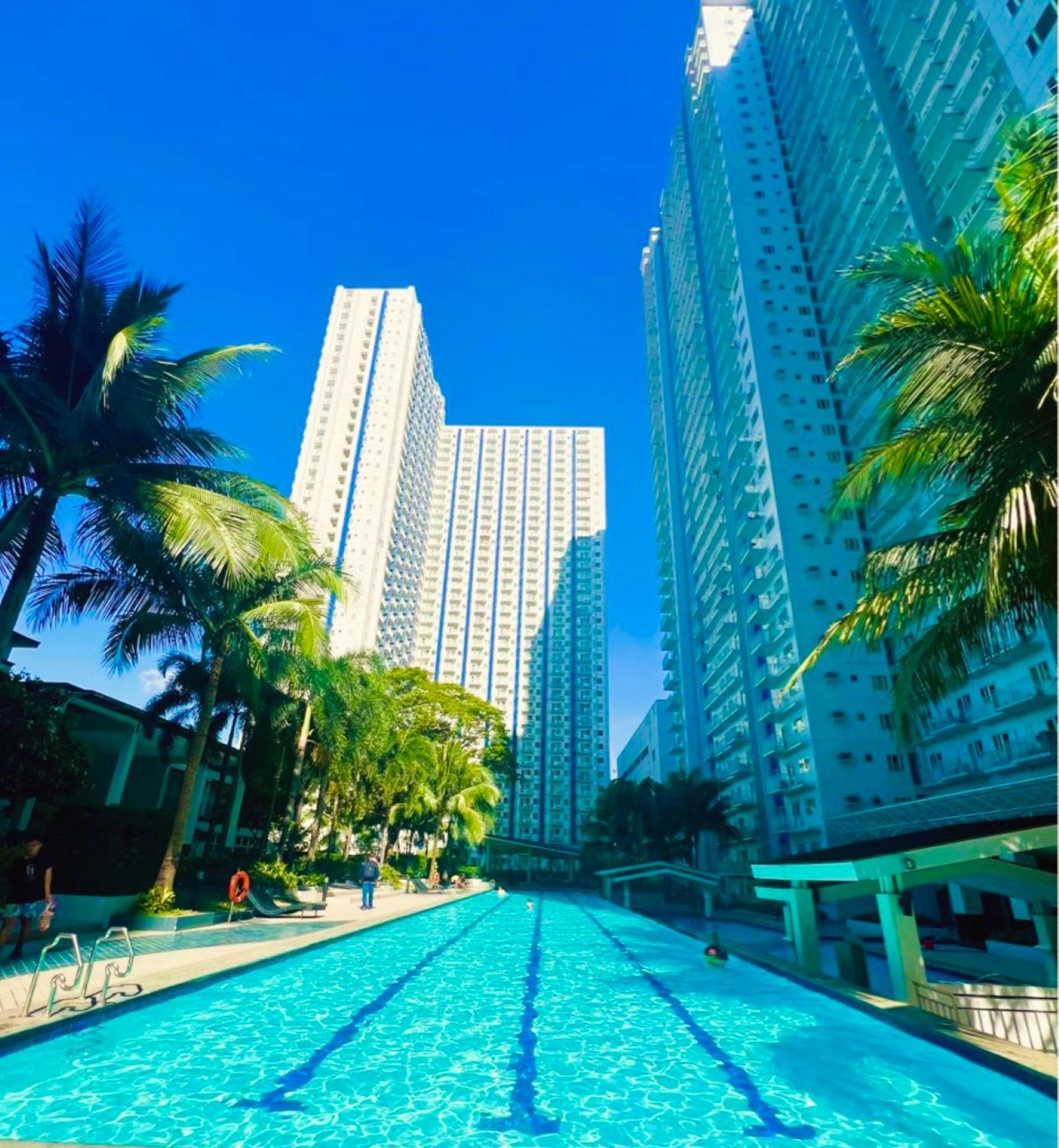Grass Residences Tower 5 Sm North Qc Manila Eksteriør billede